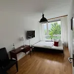 Messewohnenaschheim Business Und Mit Balkon Bei Messe Muenchen 民宿 *