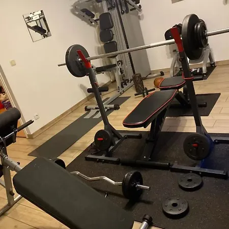 Gemuetliches Mit Garten Und Fitnessstudio * Aschheim