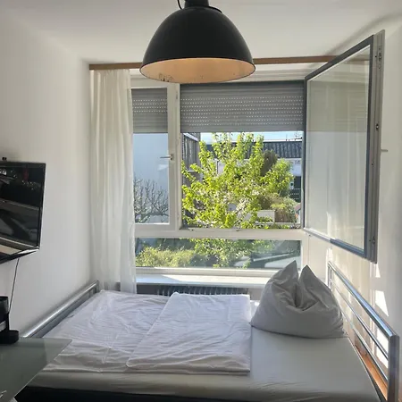 Homestay Gemuetliches Mit Garten Und Fitnessstudio
