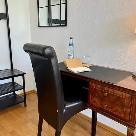 Messewohnenaschheim-business-zimmer Mit Wlan,komfort & Parkplatz *