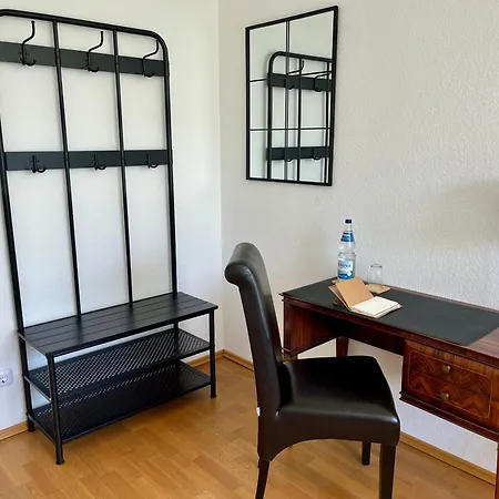 Messewohnenaschheim-business-zimmer Mit Wlan,komfort & Parkplatz Aschheim