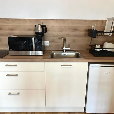 Messewohnenaschheim-business-zimmer Mit Wlan,komfort & Parkplatz Séjour chez l'habitant *